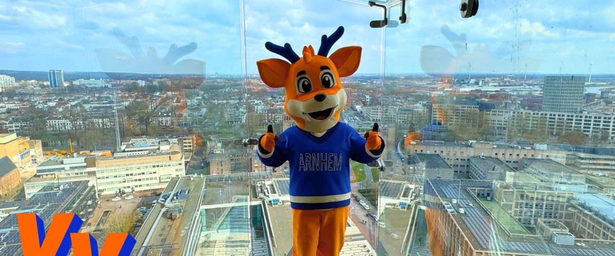 Libertje glazen balkon 1200x500